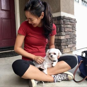 Meet your Posher, Nicole